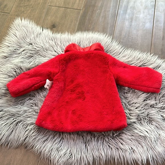 Faux fur toddler coat/jacket. Light weight. - Picture 4 of 17
